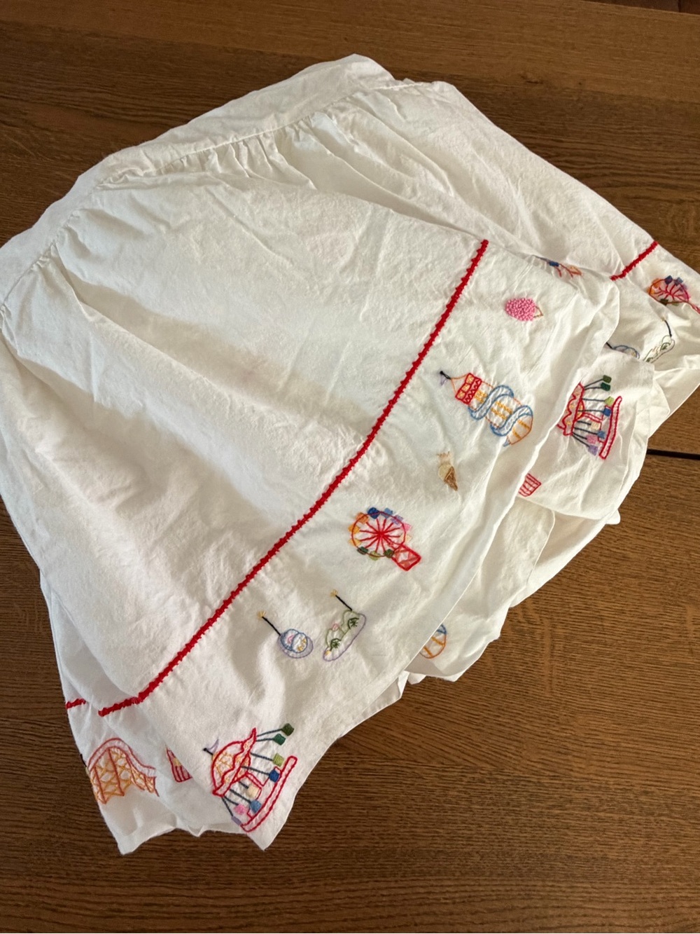 Pottery Barn Kids Carnival Embroidered Twin Dust Ruffle